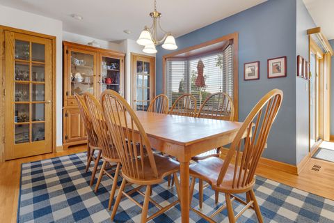 Tiny photo for 413 Linsey Avenue, Schaumburg, IL 60194 (MLS # 12475466)