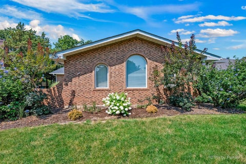 Tiny photo for 823 Holiday Drive, Lake Holiday, IL 60548 (MLS # 12718148)