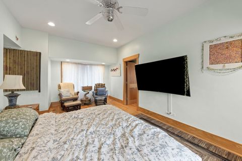 Tiny photo for 535 N Ashland Avenue, La Grange Park, IL 60526 (MLS # 12628128)