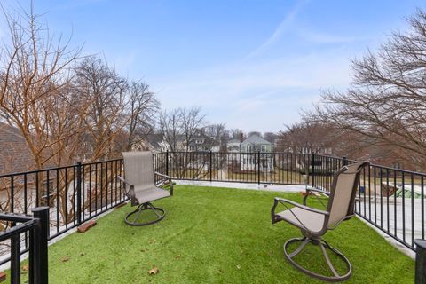 Tiny photo for 535 N Ashland Avenue, La Grange Park, IL 60526 (MLS # 12628128)