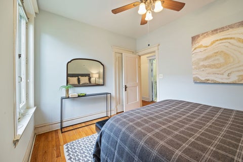 Tiny photo for 711 Washington Boulevard #2E, Oak Park, IL 60302 (MLS # 12772673)