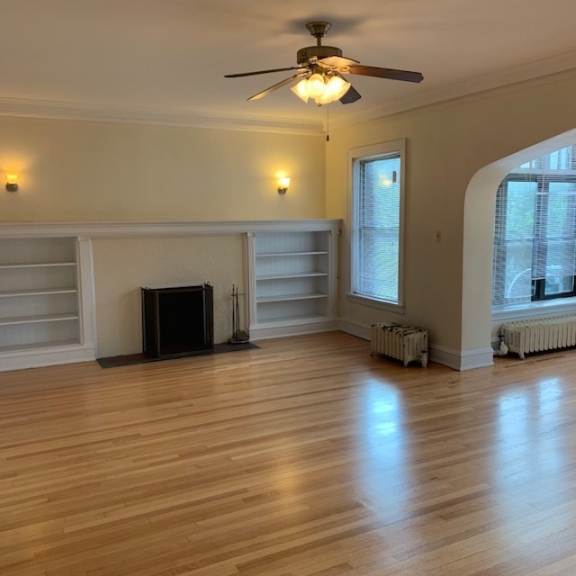 5857 N KENMORE Avenue 2S