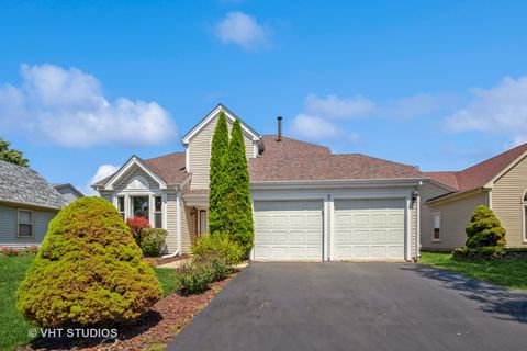 Tiny photo for 82 Washington Avenue, Streamwood, IL 60107 (MLS # 12437708)