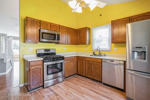 Tiny photo for 82 Washington Avenue, Streamwood, IL 60107 (MLS # 12437708)