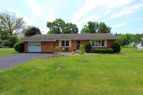 Photo of 410 E Fifer Street, Colfax, IL 61728 (MLS # 12662616)