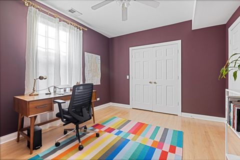 Tiny photo for 4889 N Hermitage Avenue, Chicago, IL 60640 (MLS # 12525134)