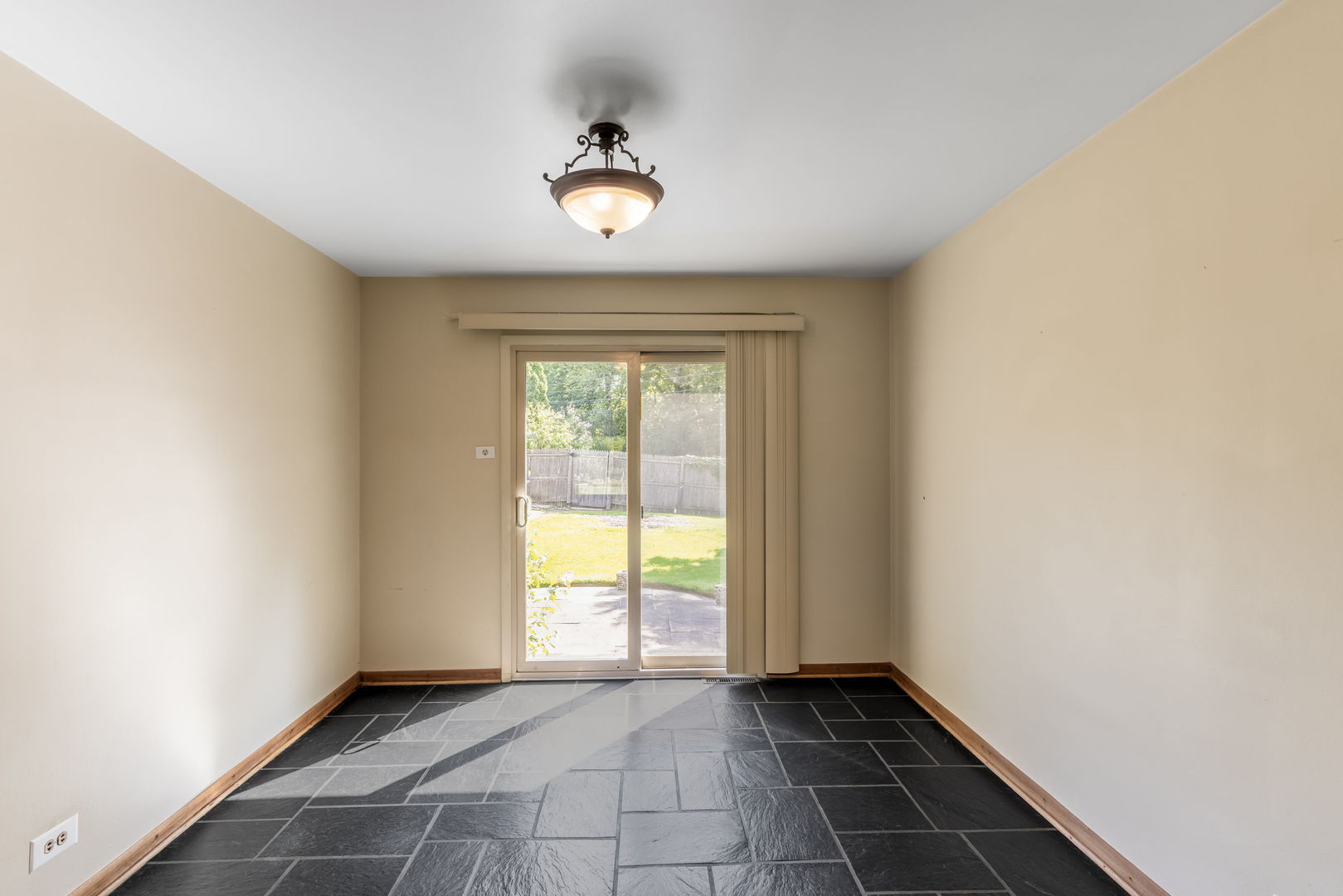 27 Pleasant Avenue