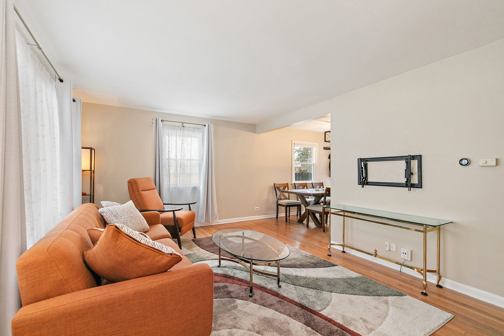 925 S Chestnut Avenue