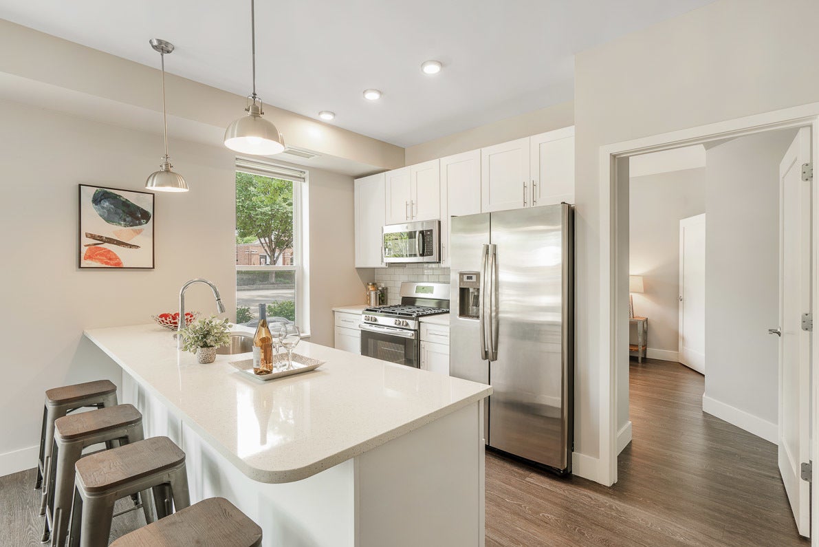 101 W Liberty Street 102
