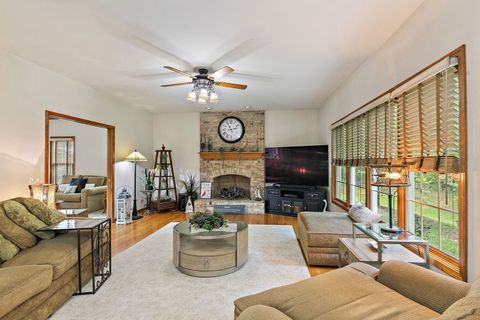 Tiny photo for 406 Catkins Way, Cary, IL 60013 (MLS # 12516221)
