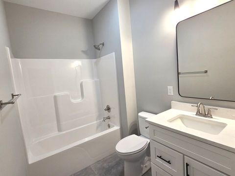 Tiny photo for 3 Saint Ivans Circle, Bloomington, IL 61705 (MLS # 12548952)