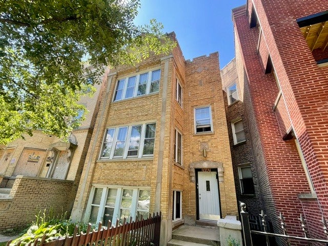 Photo 1 of 33 — 1447 W Garfield Boulevard, Chicago, IL 60636