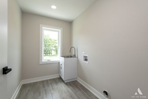 Tiny photo for 7957 W 73 Place, Bridgeview, IL 60455 (MLS # 12609224)