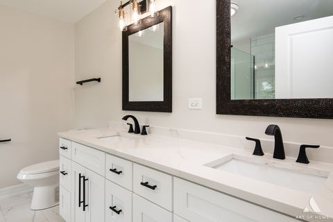 Tiny photo for 7957 W 73 Place, Bridgeview, IL 60455 (MLS # 12609224)