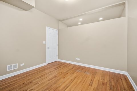 Tiny photo for 2736 N WOLCOTT Avenue #202, Chicago, IL 60614 (MLS # 12556839)