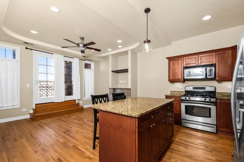 Tiny photo for 2736 N WOLCOTT Avenue #202, Chicago, IL 60614 (MLS # 12556839)