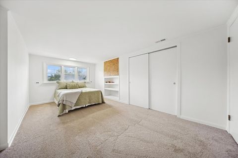 Tiny photo for 1720 Greendale Avenue, Park Ridge, IL 60068 (MLS # 12458033)