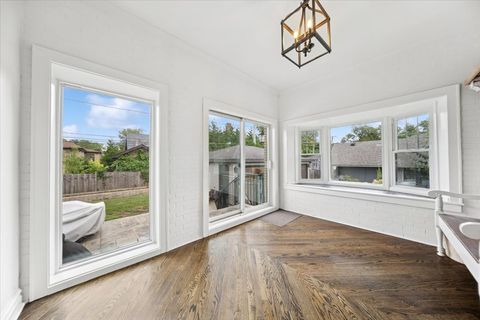 Tiny photo for 1720 Greendale Avenue, Park Ridge, IL 60068 (MLS # 12458033)