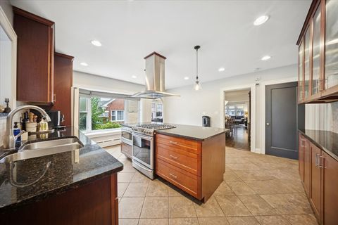 Tiny photo for 1720 Greendale Avenue, Park Ridge, IL 60068 (MLS # 12458033)