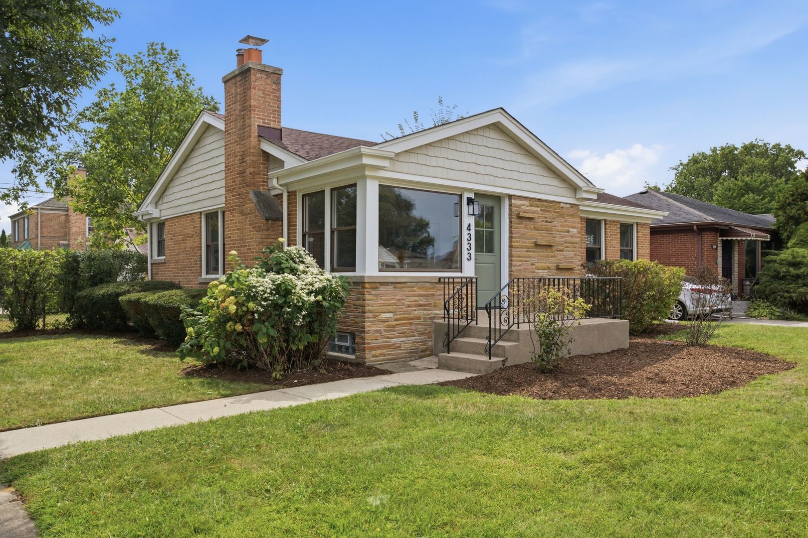 4333 W MAIN Street