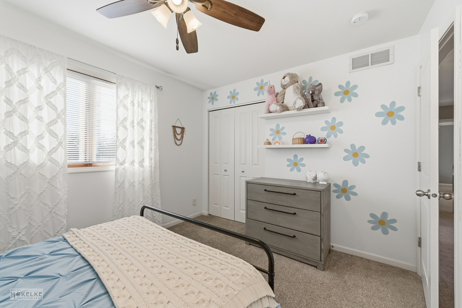 Minooka, Illinois 60447, United States, 4 Bedrooms Bedrooms, ,3 BathroomsBathrooms,Residential,Active,246563