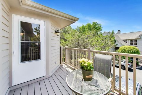 Tiny photo for 11171 Edgebrook Lane, Indian Head Park, IL 60525 (MLS # 12639406)
