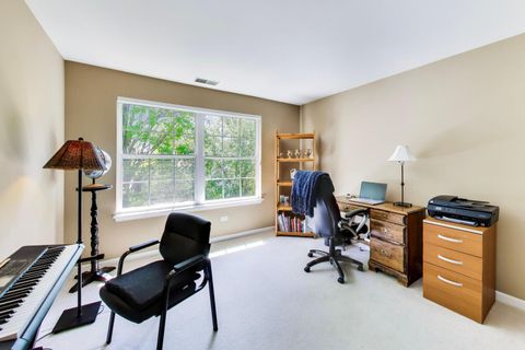 Tiny photo for 11171 Edgebrook Lane, Indian Head Park, IL 60525 (MLS # 12639406)