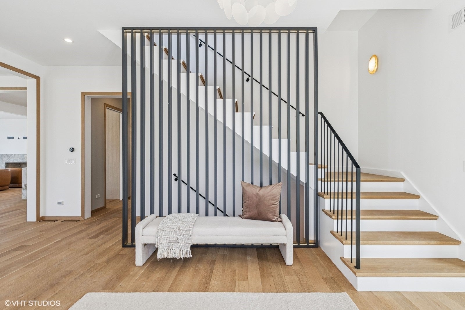 541 Kensington Court