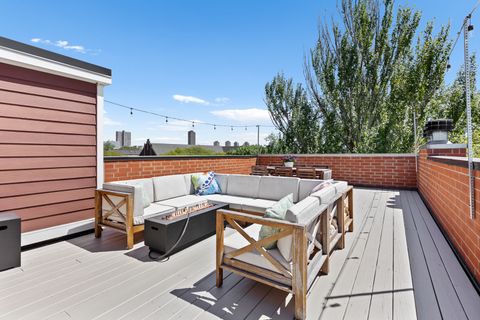 Tiny photo for 3252 N Seminary Avenue #3, Chicago, IL 60657 (MLS # 12646660)