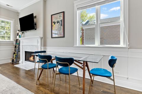 Tiny photo for 3252 N Seminary Avenue #3, Chicago, IL 60657 (MLS # 12646660)