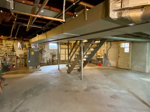 Tiny photo for 556 Orchard Court, Des Plaines, IL 60016 (MLS # 12569152)