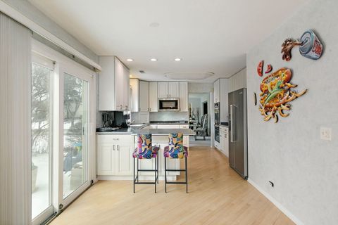 Tiny photo for 5 Wakefield Lane, Buffalo Grove, IL 60089 (MLS # 12553197)