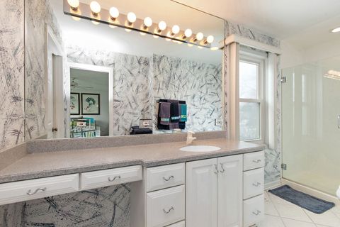 Tiny photo for 5 Wakefield Lane, Buffalo Grove, IL 60089 (MLS # 12553197)