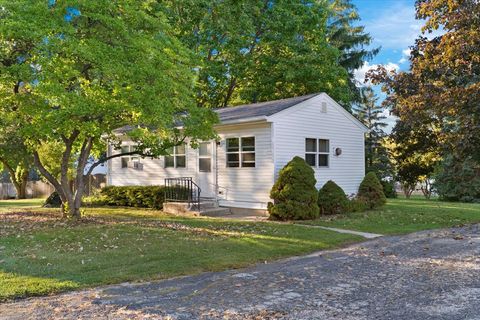 Tiny photo for 116 E Monaville Road, Lake Villa, IL 60046 (MLS # 12492112)