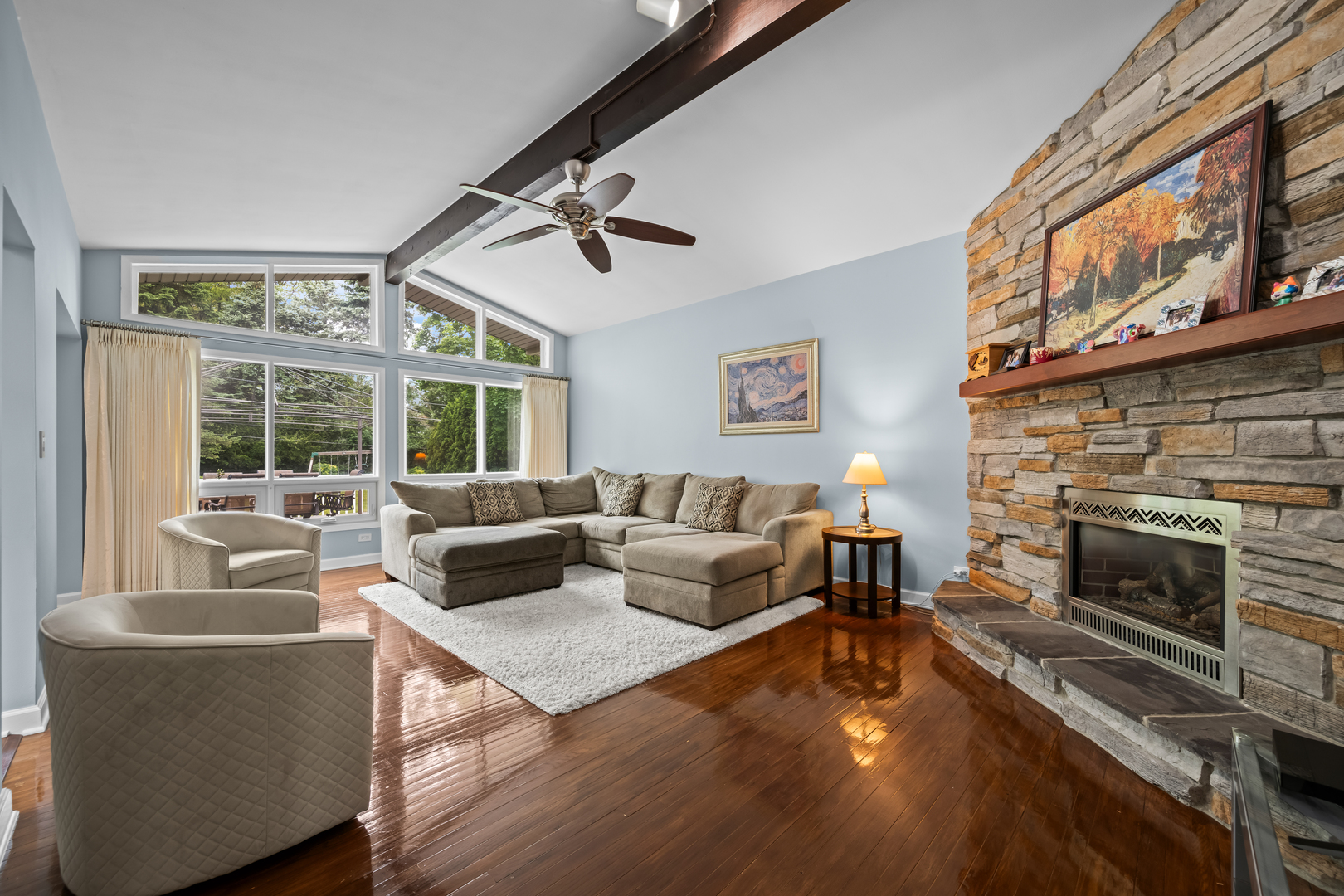 16 S Maple Lane