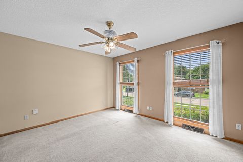 Tiny photo for 2804 W 44th Street, Davenport, IA 52806 (MLS # 12687426)
