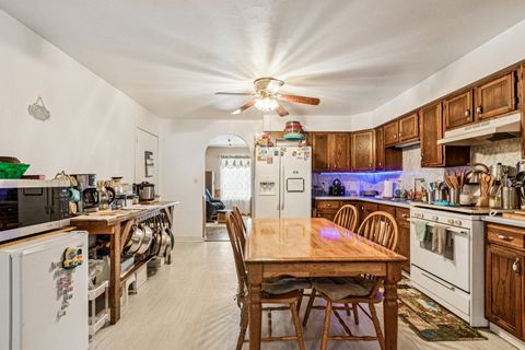 Tiny photo for 820 S Pine Street, Streamwood, IL 60107 (MLS # 12578233)