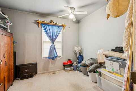 Tiny photo for 820 S Pine Street, Streamwood, IL 60107 (MLS # 12578233)