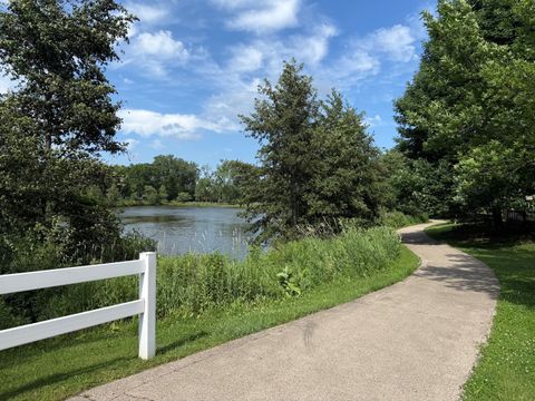 Tiny photo for 1108 Talbot Lane, Grayslake, IL 60030 (MLS # 12686835)