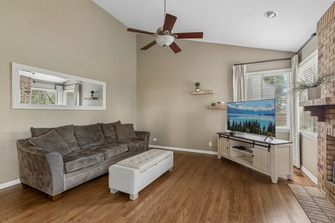 Tiny photo for 1108 Talbot Lane, Grayslake, IL 60030 (MLS # 12686835)