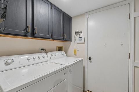 Tiny photo for 1108 Talbot Lane, Grayslake, IL 60030 (MLS # 12686835)