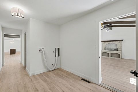 Tiny photo for 1808 Golfview Drive, Urbana, IL 61801 (MLS # 12629052)