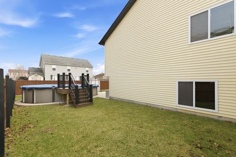 Tiny photo for 1104 Weinberger Circle, Joliet, IL 60431 (MLS # 12589820)