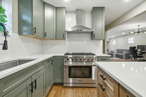 Tiny photo for 5422 S Oak Park Avenue, Chicago, IL 60638 (MLS # 12631525)