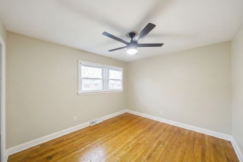 Tiny photo for 5422 S Oak Park Avenue, Chicago, IL 60638 (MLS # 12631525)