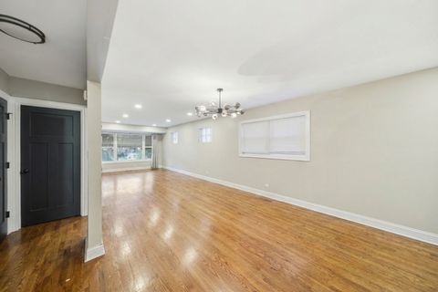 Tiny photo for 5422 S Oak Park Avenue, Chicago, IL 60638 (MLS # 12631525)
