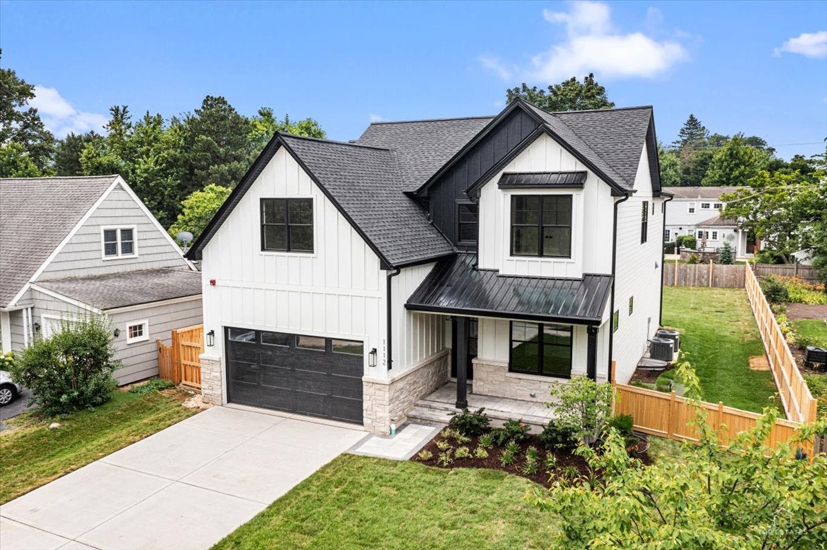 1112 Cedar Lane