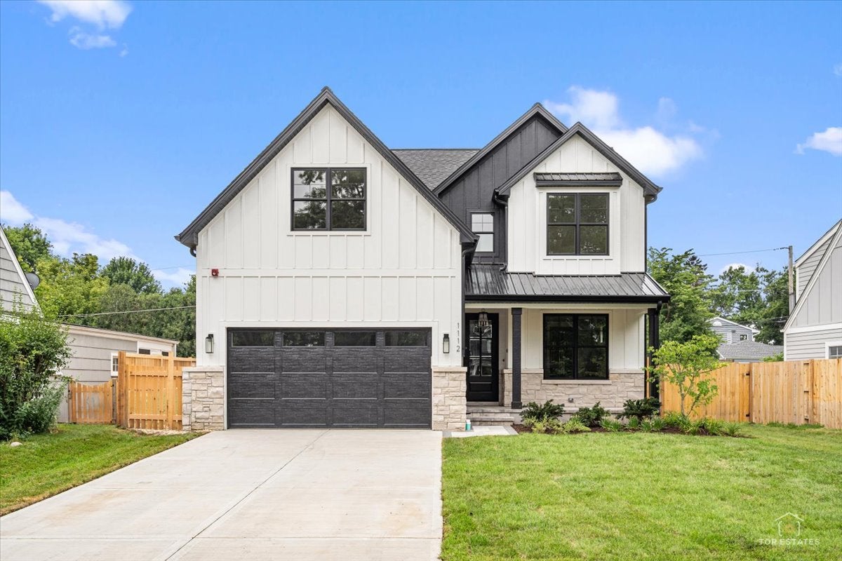 1112 Cedar Lane