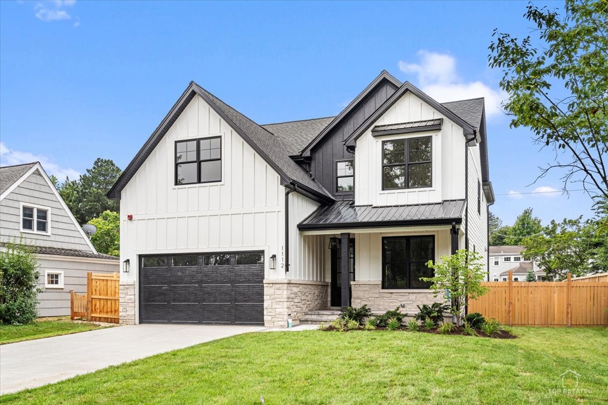 1112 Cedar Lane