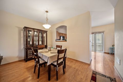 Tiny photo for 1702 Fieldstone Drive N, Shorewood, IL 60404 (MLS # 12586487)